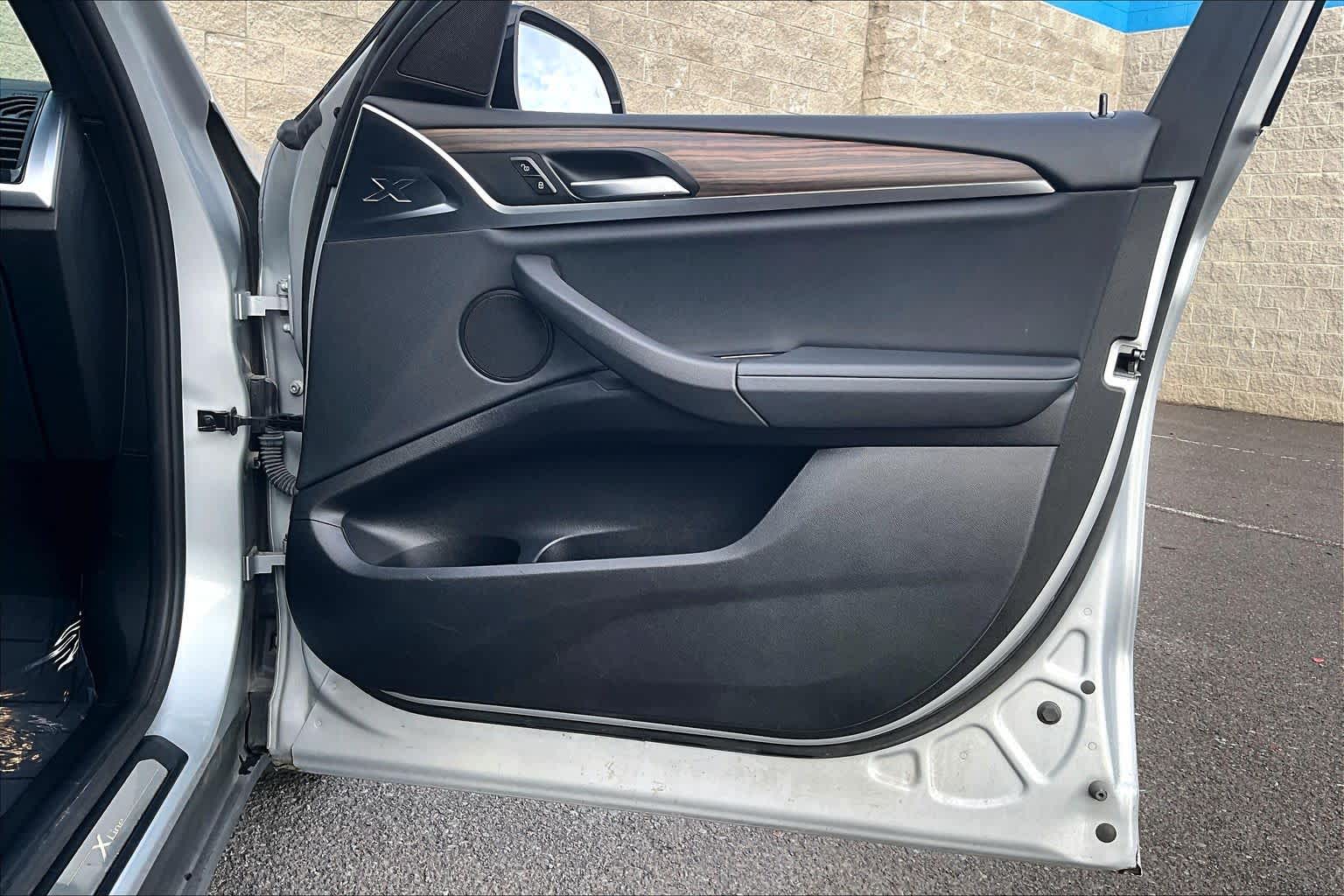 Thumbnail: 2021 BMW X3 - 28