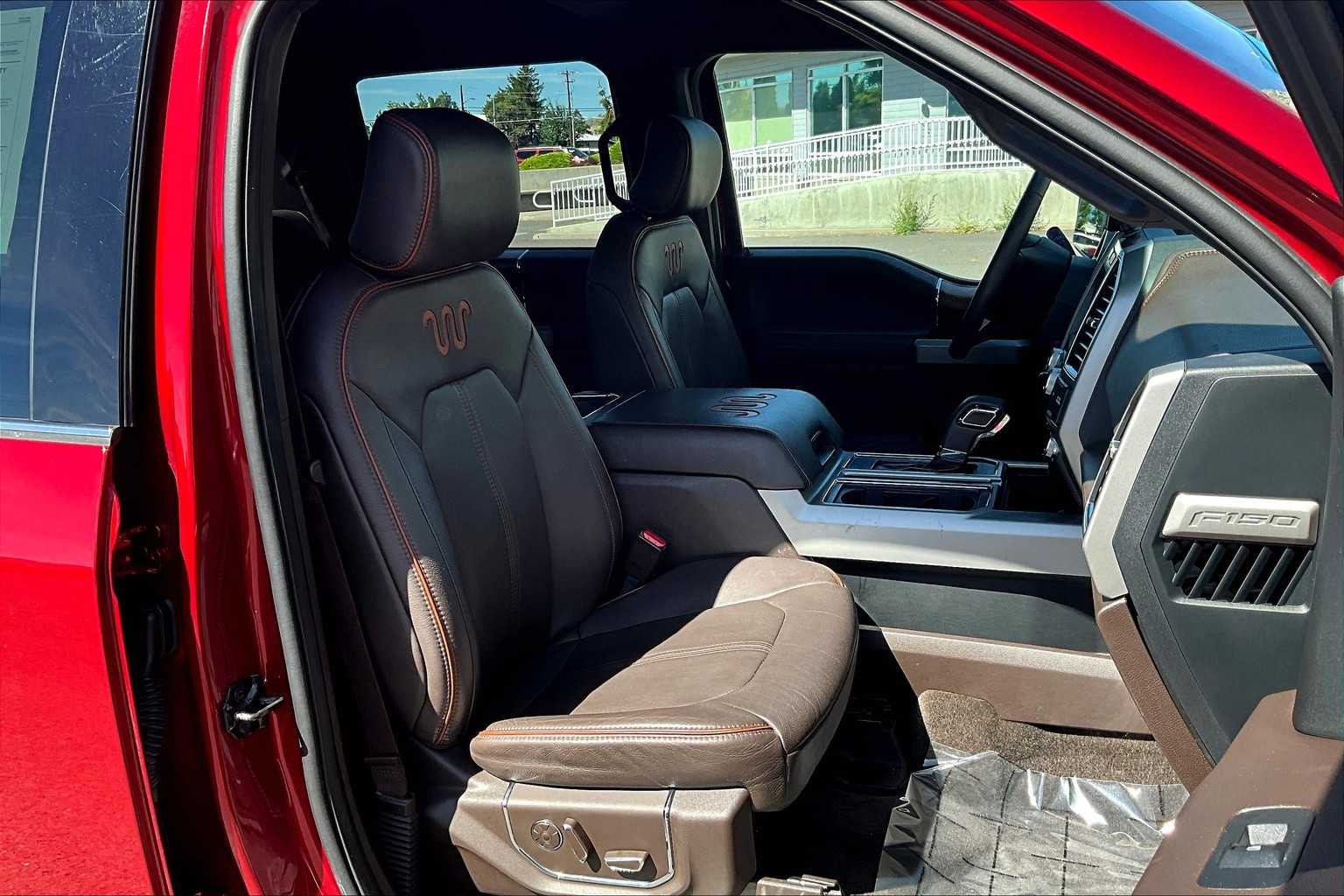 Thumbnail: 2017 Ford F-150 - 13