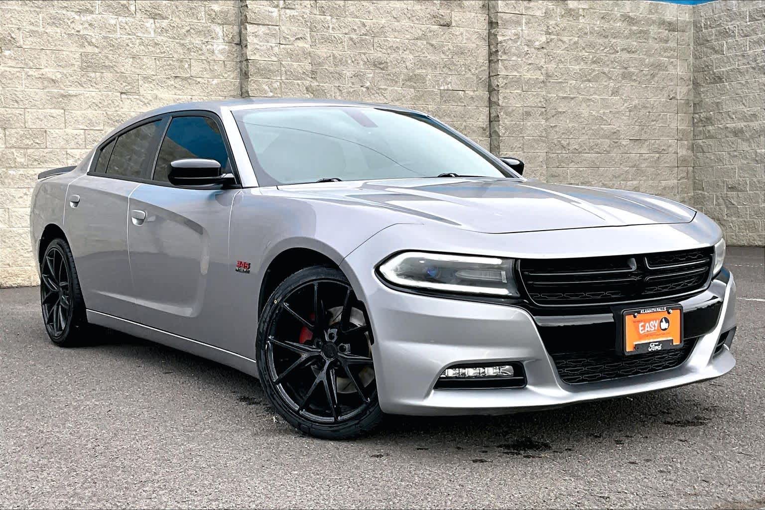 Thumbnail: 2016 Dodge Charger - 21