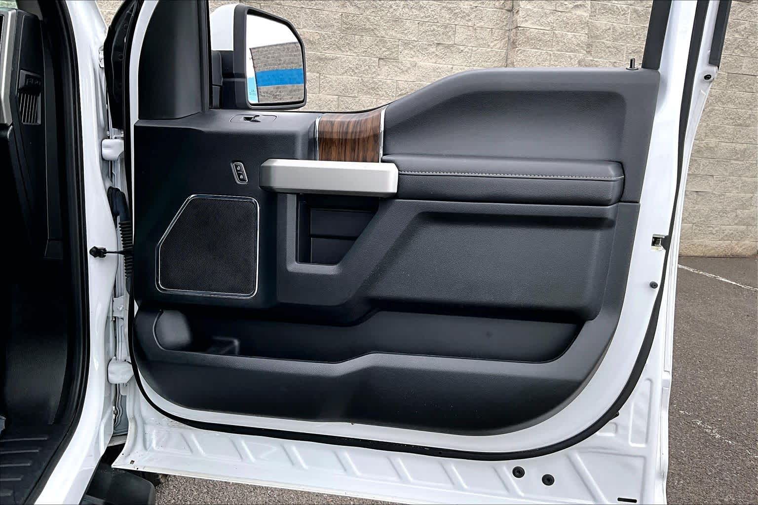 Thumbnail: 2019 Ford F-150 - 28