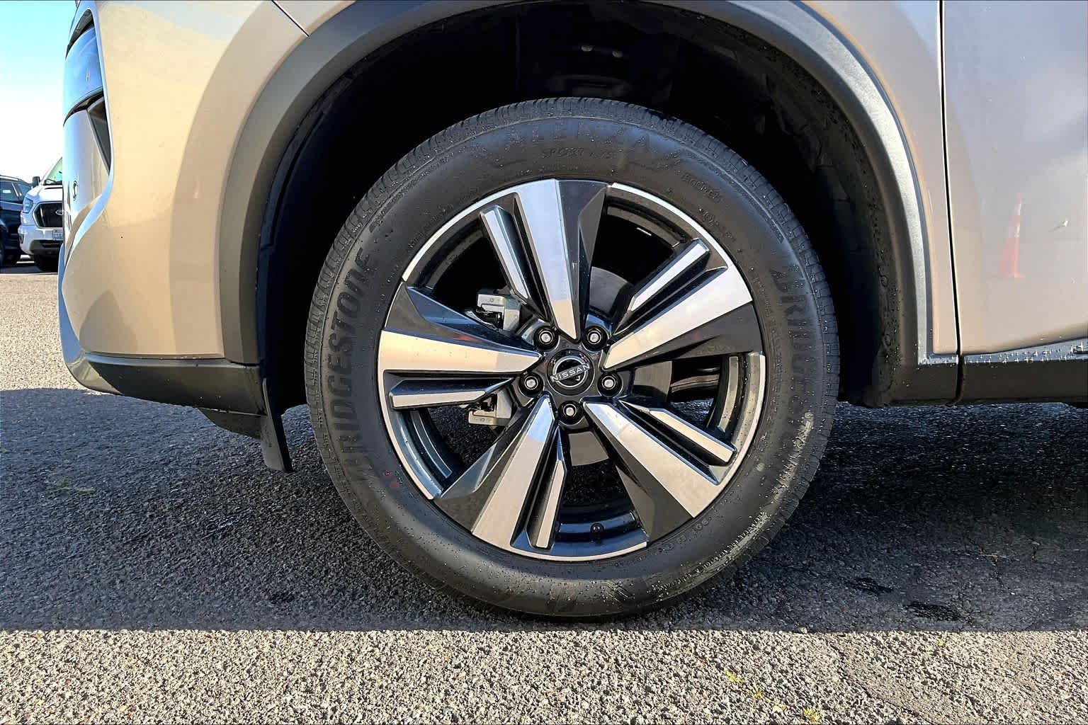 Thumbnail: 2024 Nissan Rogue - 8