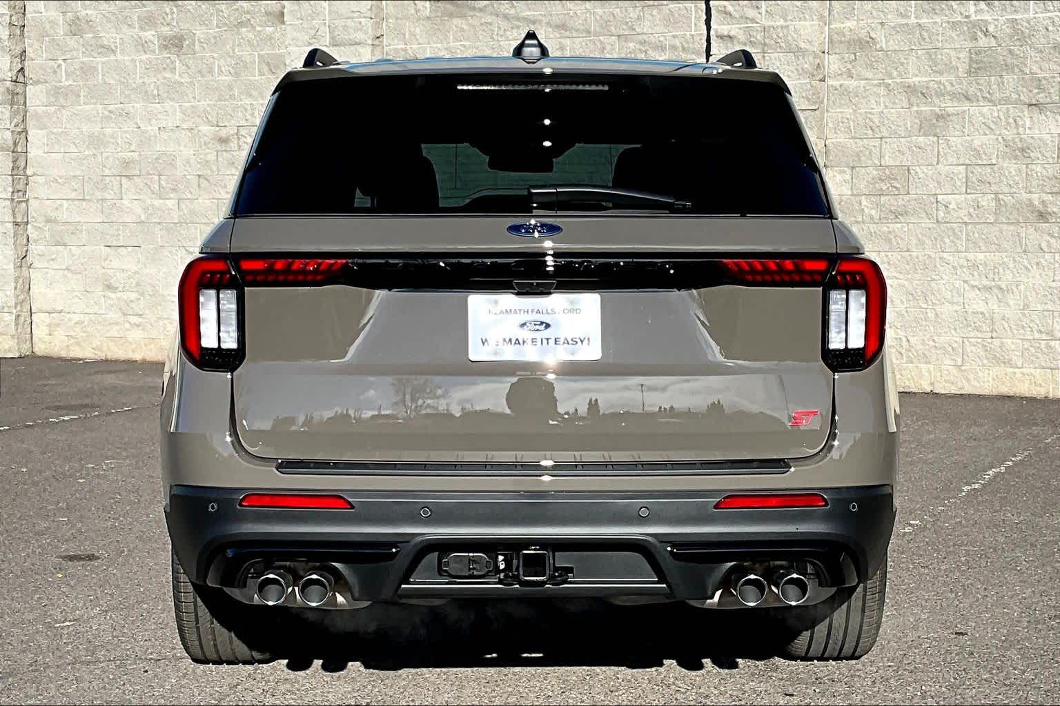 Thumbnail: 2026 Ford Explorer - 5