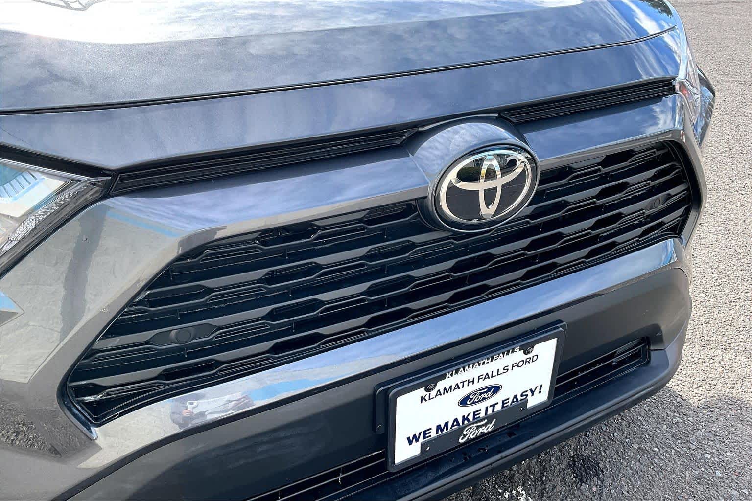 Thumbnail: 2024 Toyota RAV4 - 33