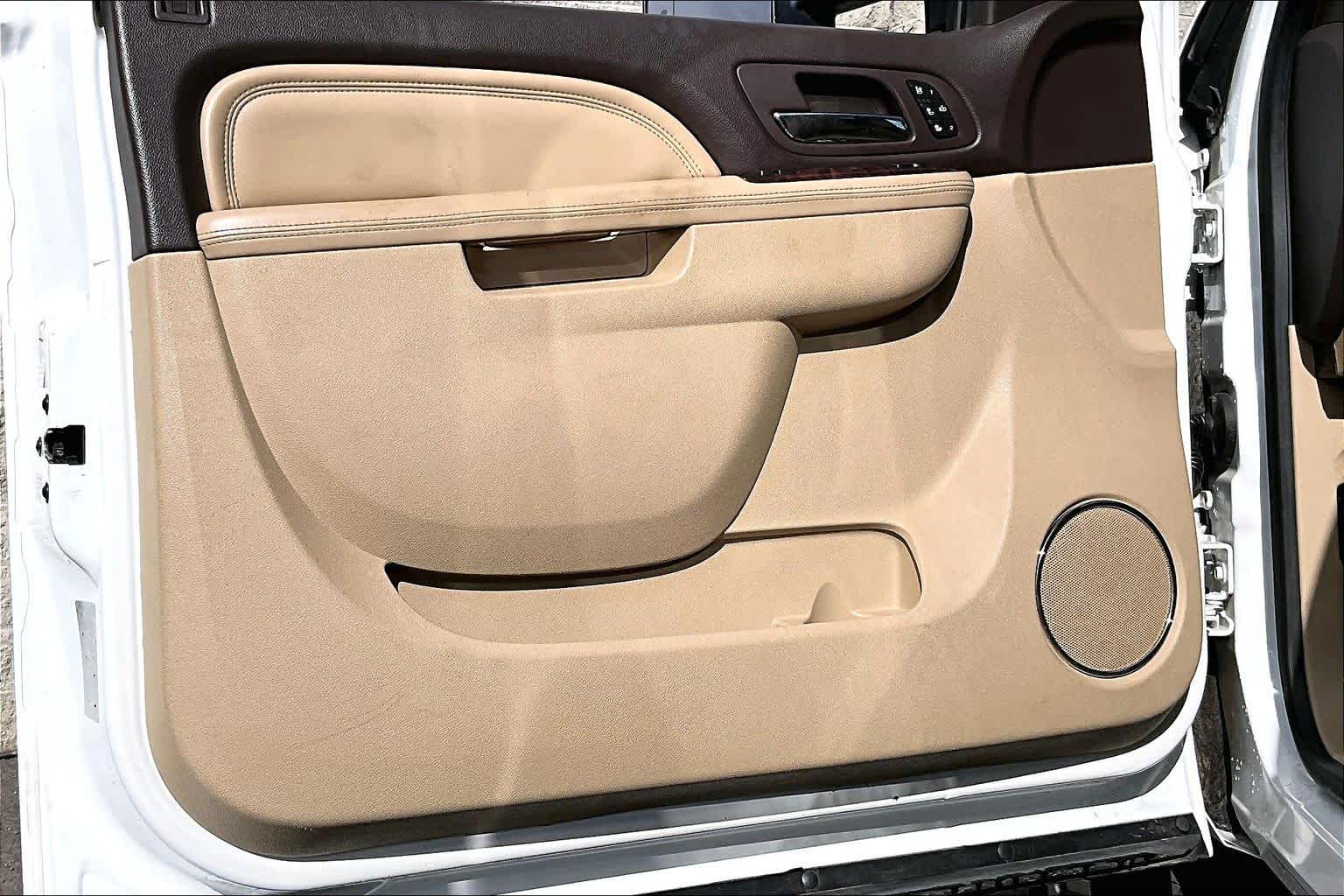 Thumbnail: 2014 GMC Sierra 2500 - 27