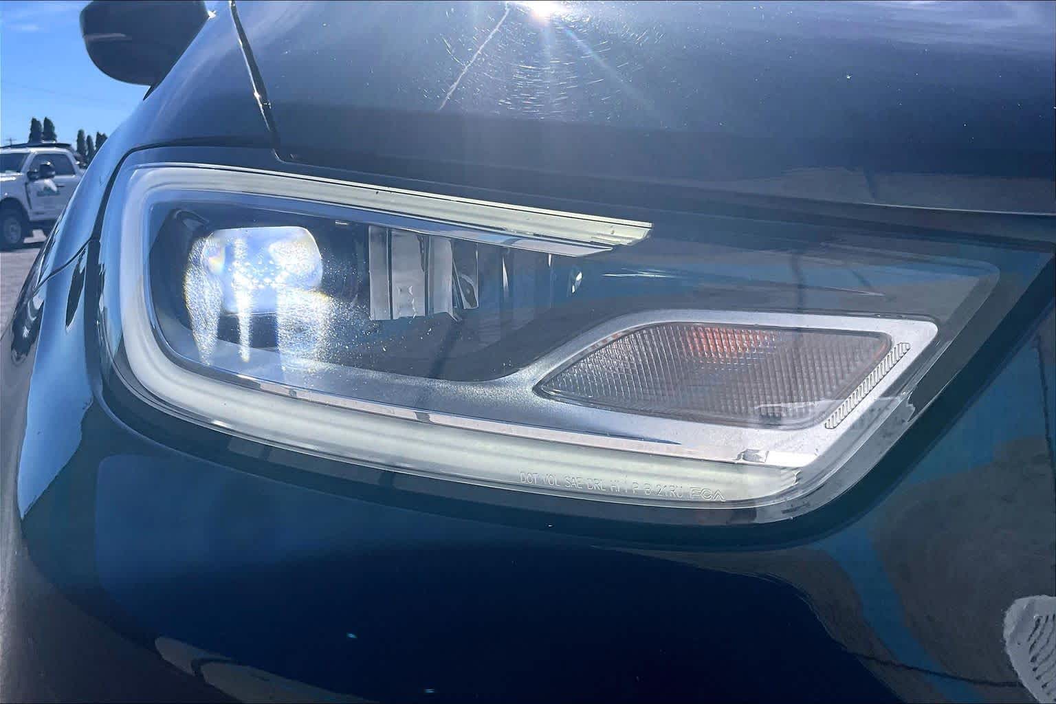 Thumbnail: 2023 Chrysler Pacifica - 31