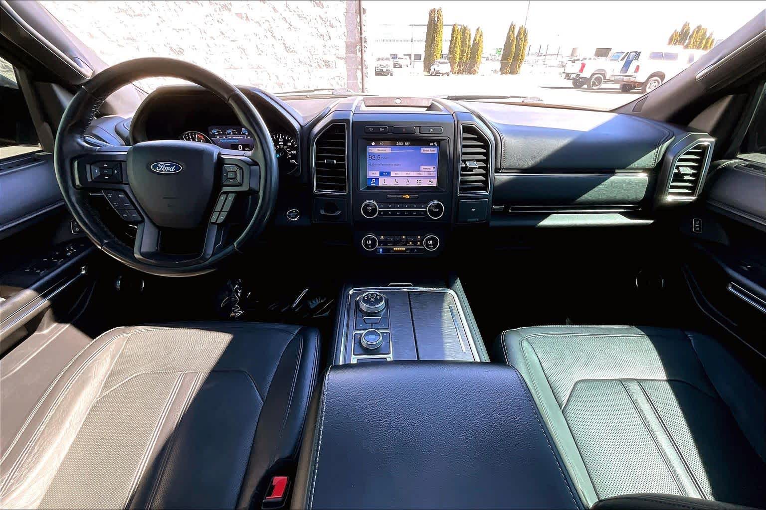 Thumbnail: 2019 Ford Expedition - 10