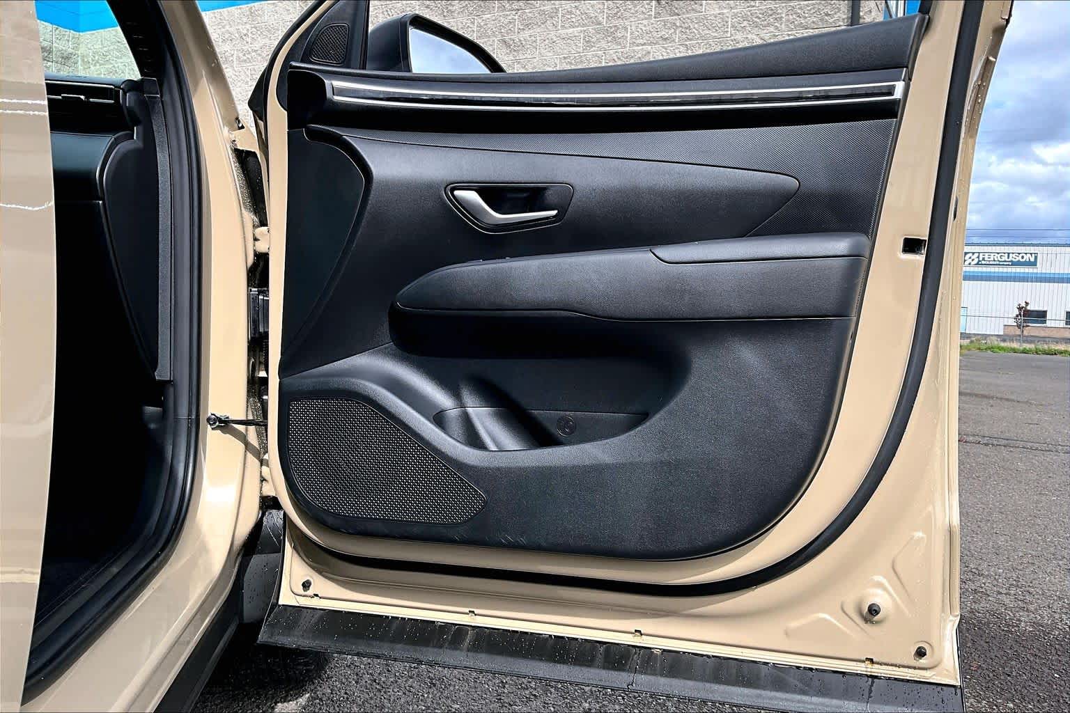 Thumbnail: 2023 Hyundai Santa Cruz - 28