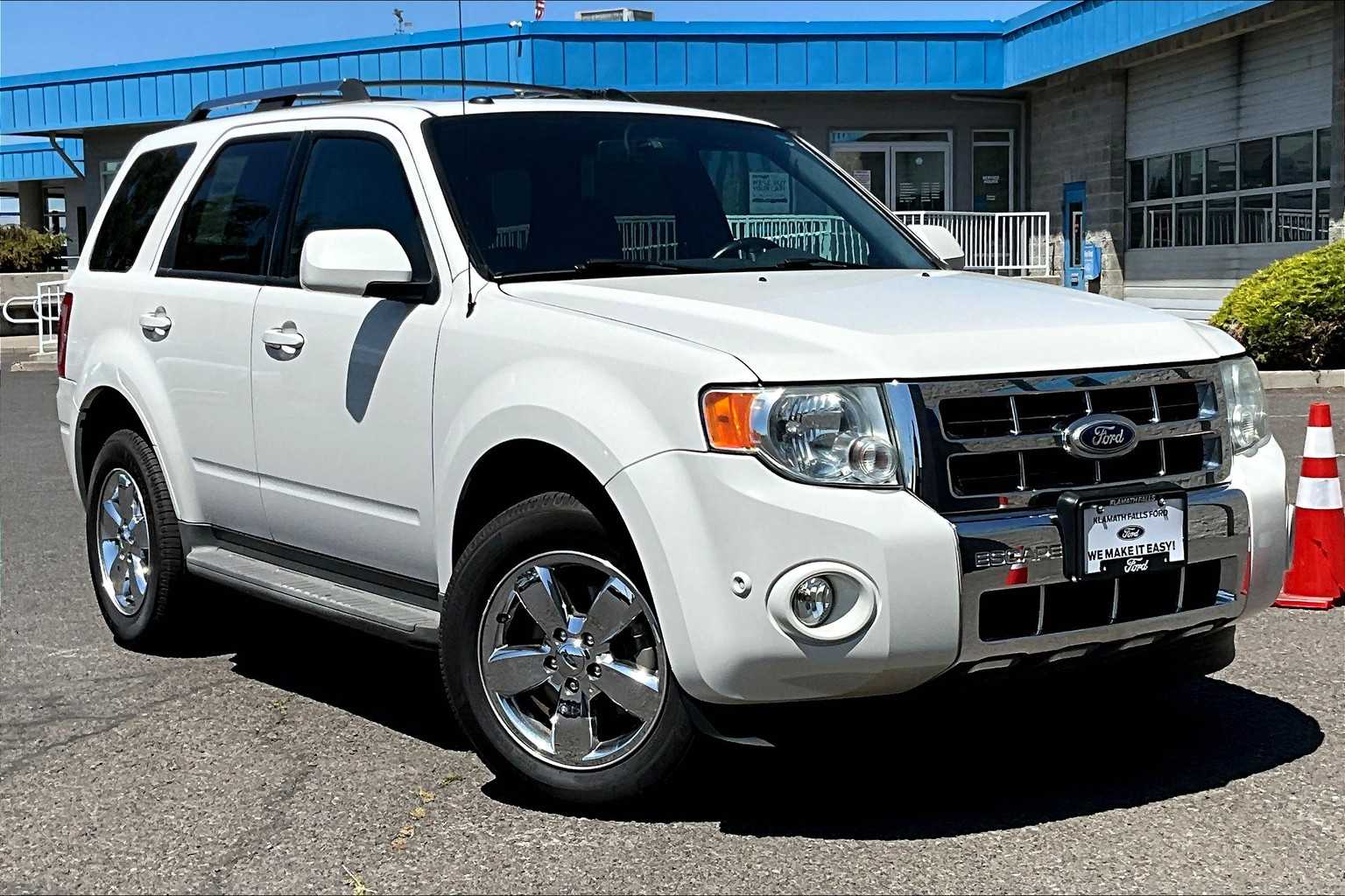 Thumbnail: 2010 Ford Escape - 21