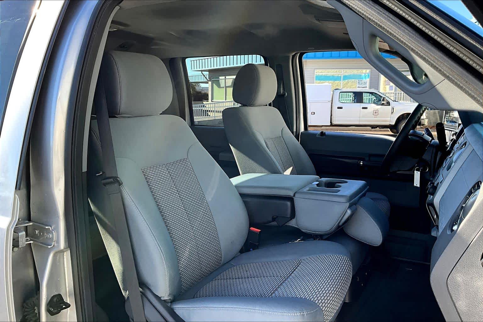 Thumbnail: 2016 Ford F-250 - 13