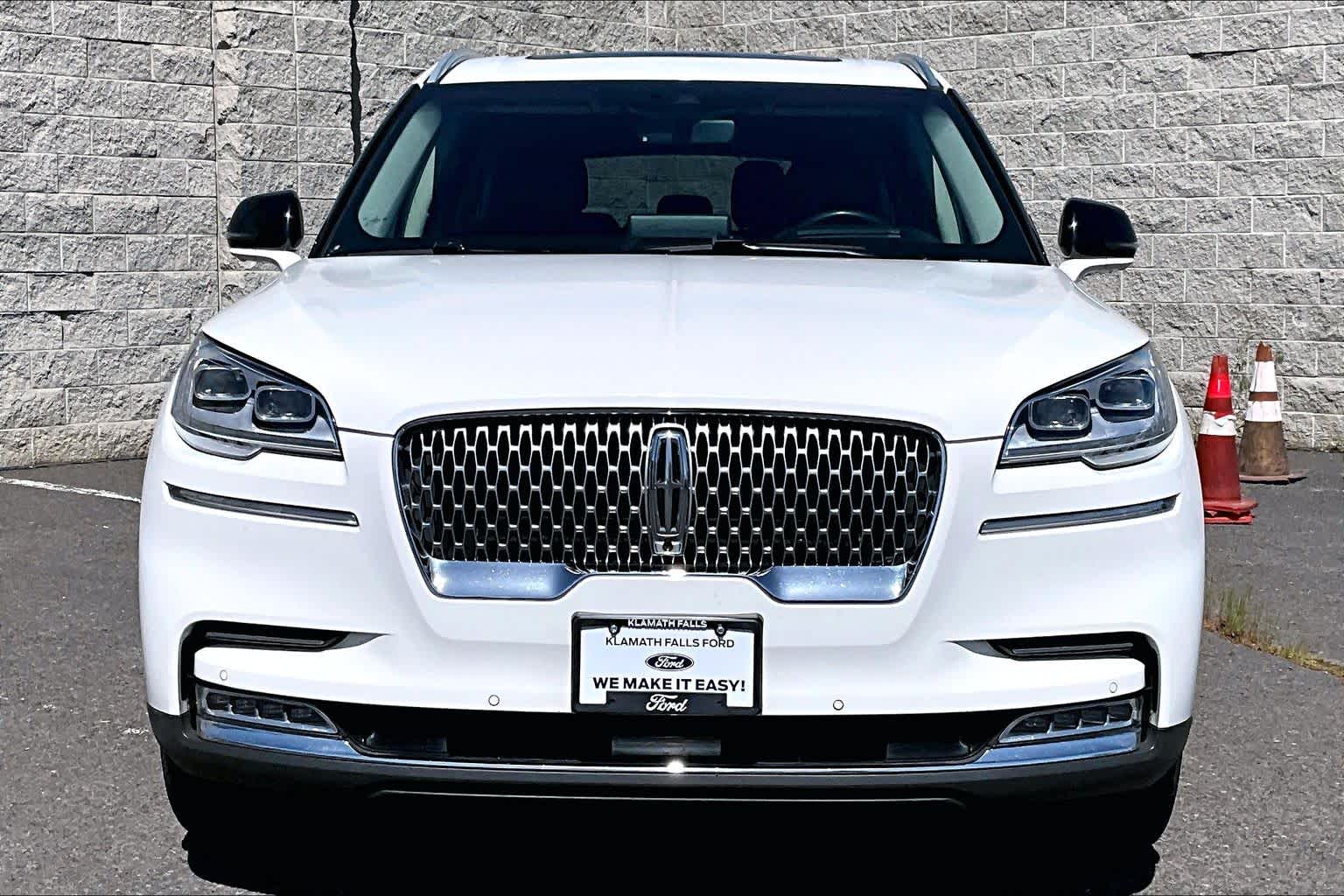 Thumbnail: 2020 Lincoln Aviator - 6