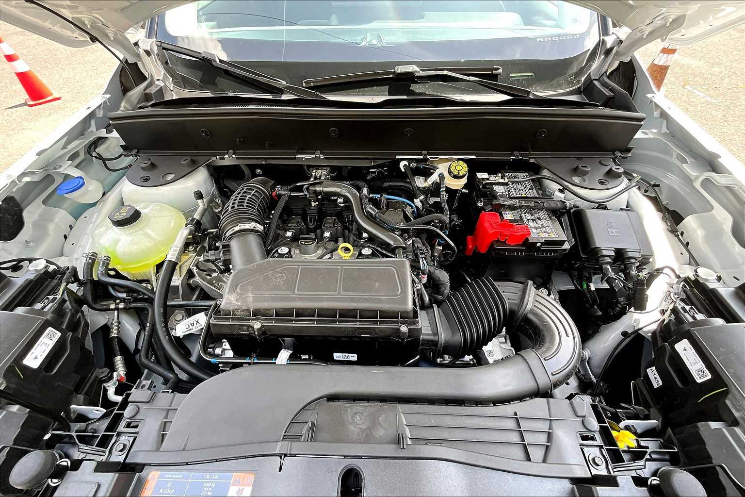 Thumbnail: 2025 Ford Bronco Sport - 9