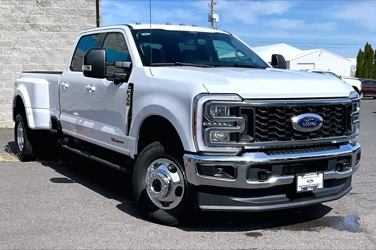 Thumbnail: 2026 Ford F-350 - 21