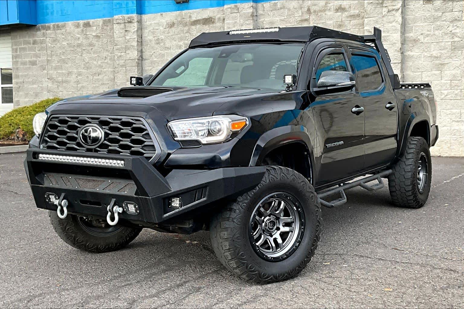 Thumbnail: 2020 Toyota Tacoma - 1