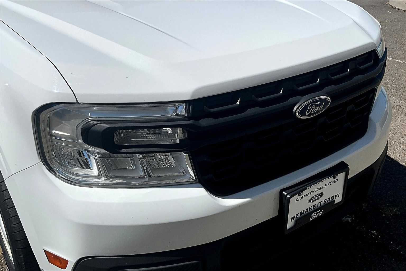 Thumbnail: 2022 Ford Maverick - 33