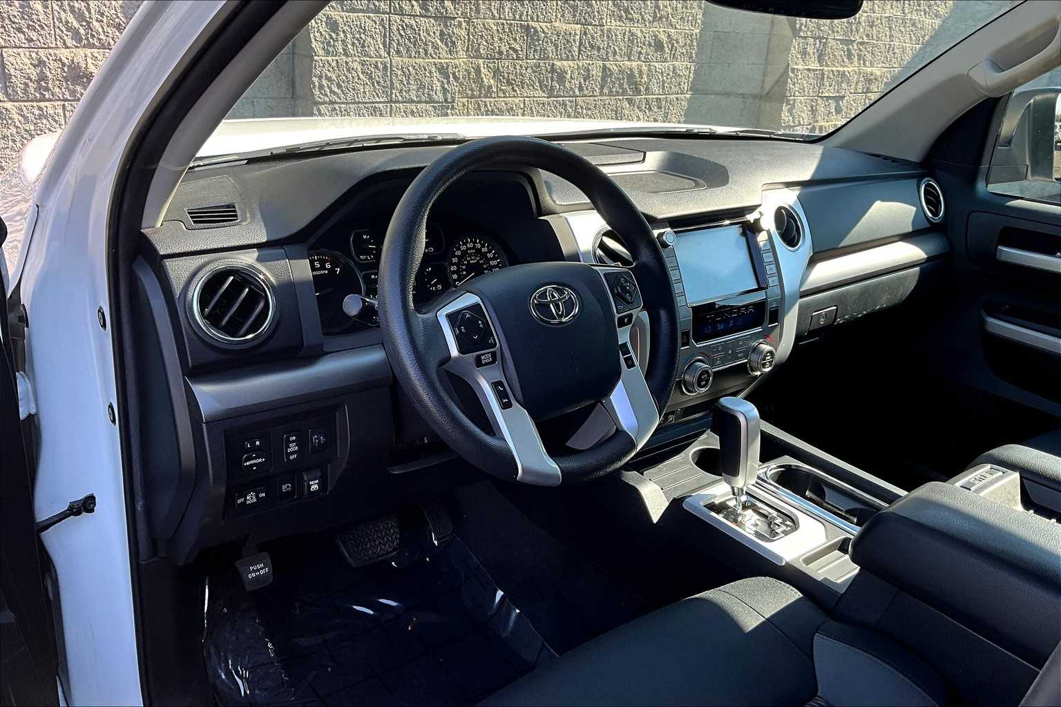 Thumbnail: 2020 Toyota Tundra - 2