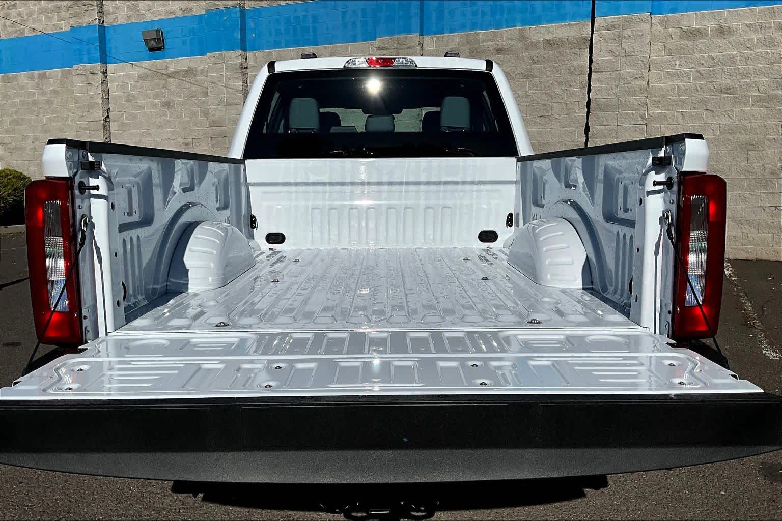 Thumbnail: 2026 Ford F-250 - 19