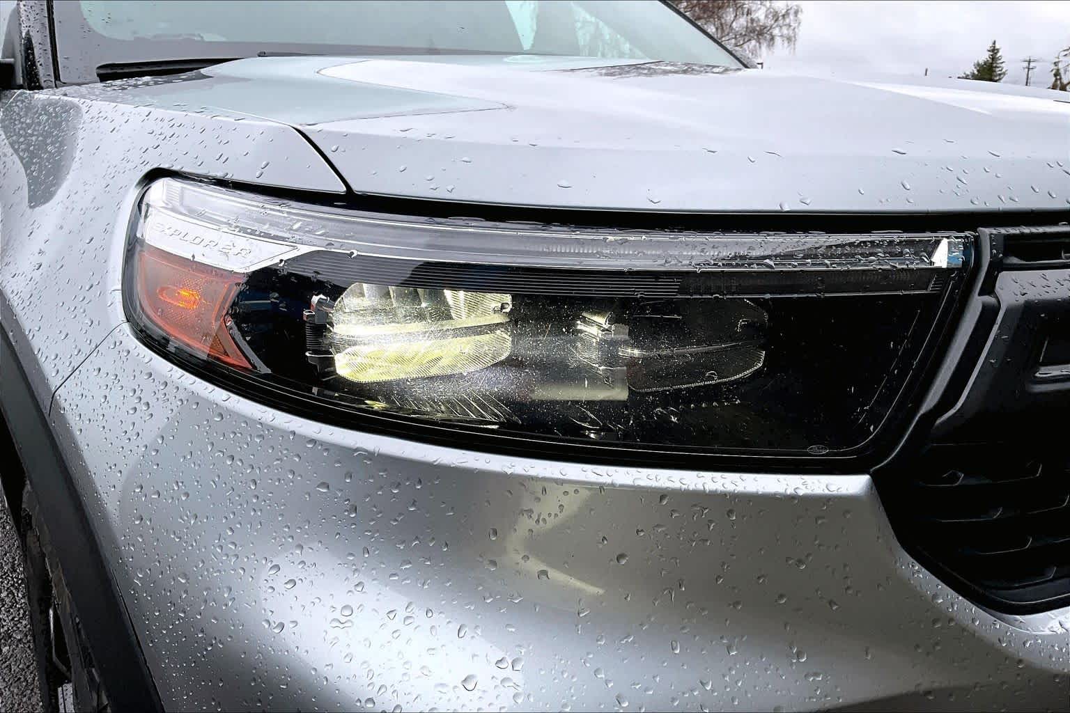 Thumbnail: 2022 Ford Explorer - 31