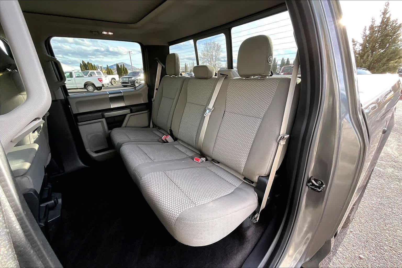 Thumbnail: 2017 Ford F-150 - 29