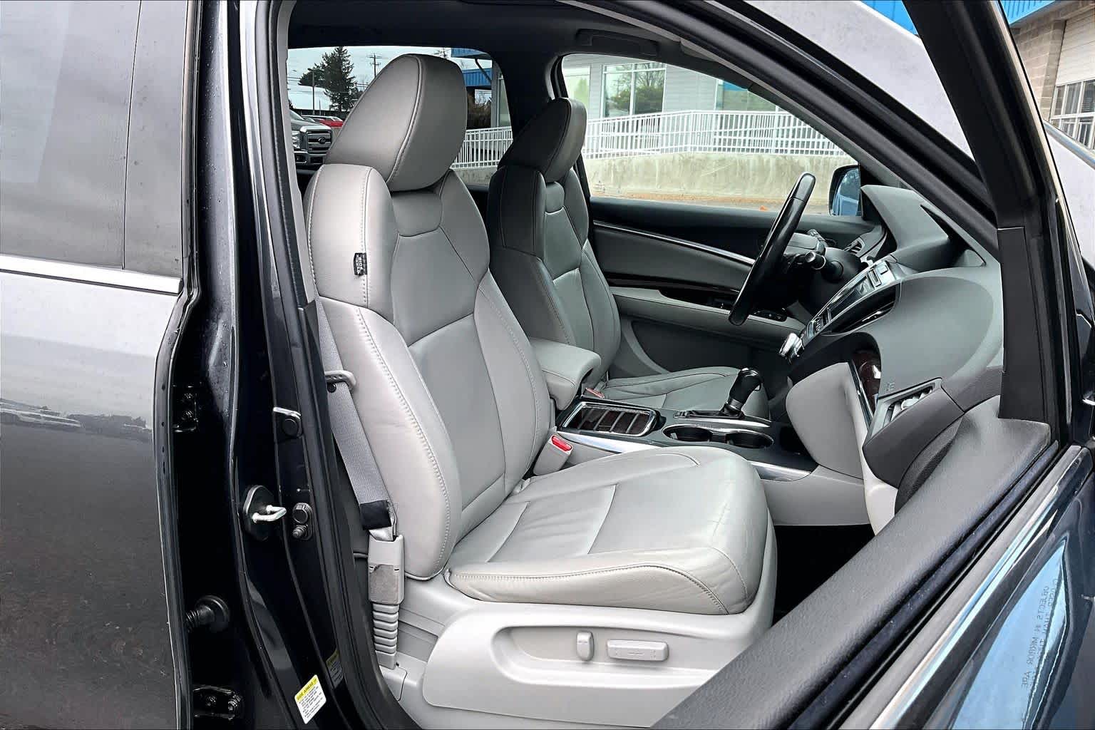 Thumbnail: 2015 Acura MDX - 13