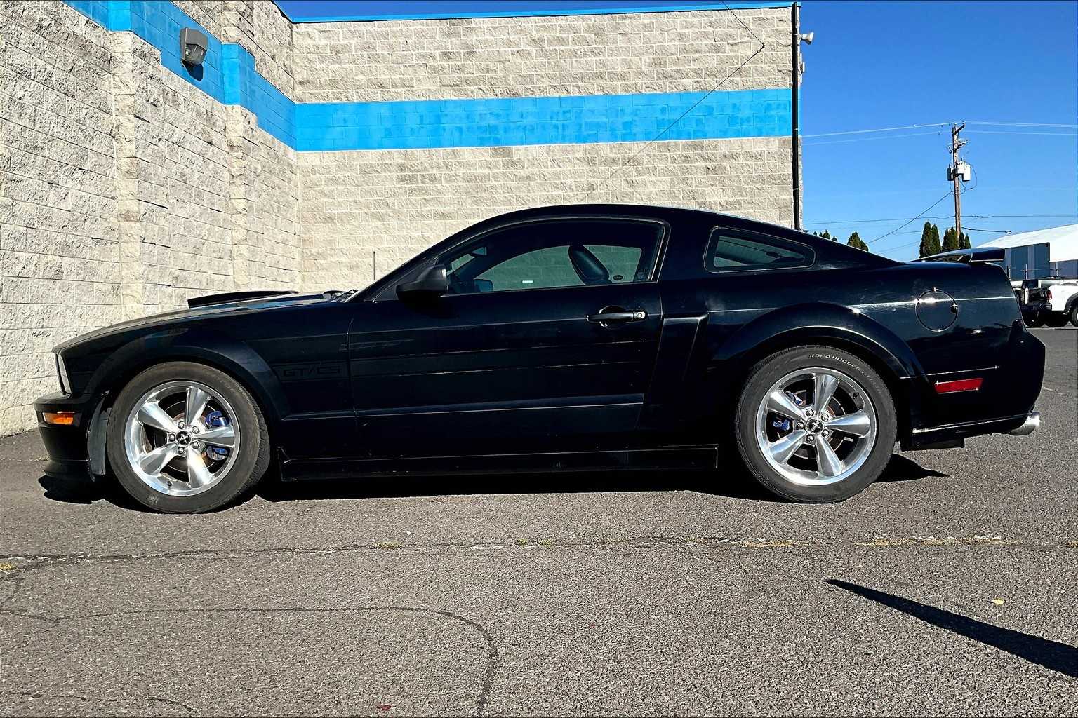 Thumbnail: 2008 Ford Mustang - 3
