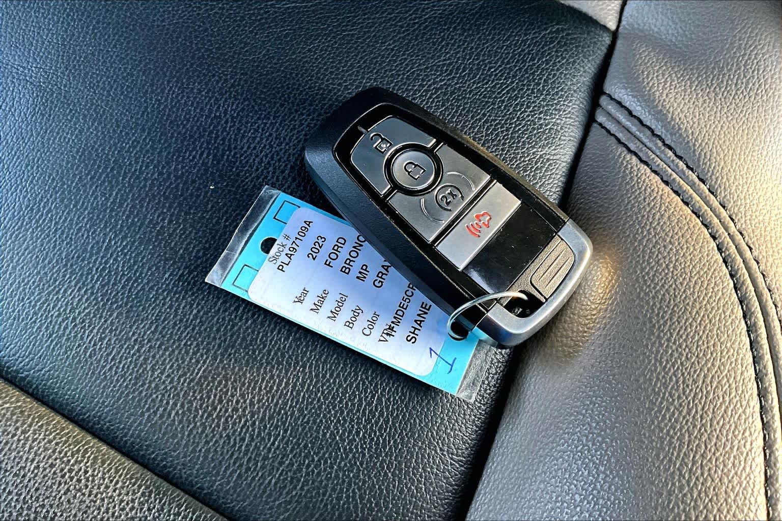 Thumbnail: 2023 Ford Bronco - 19