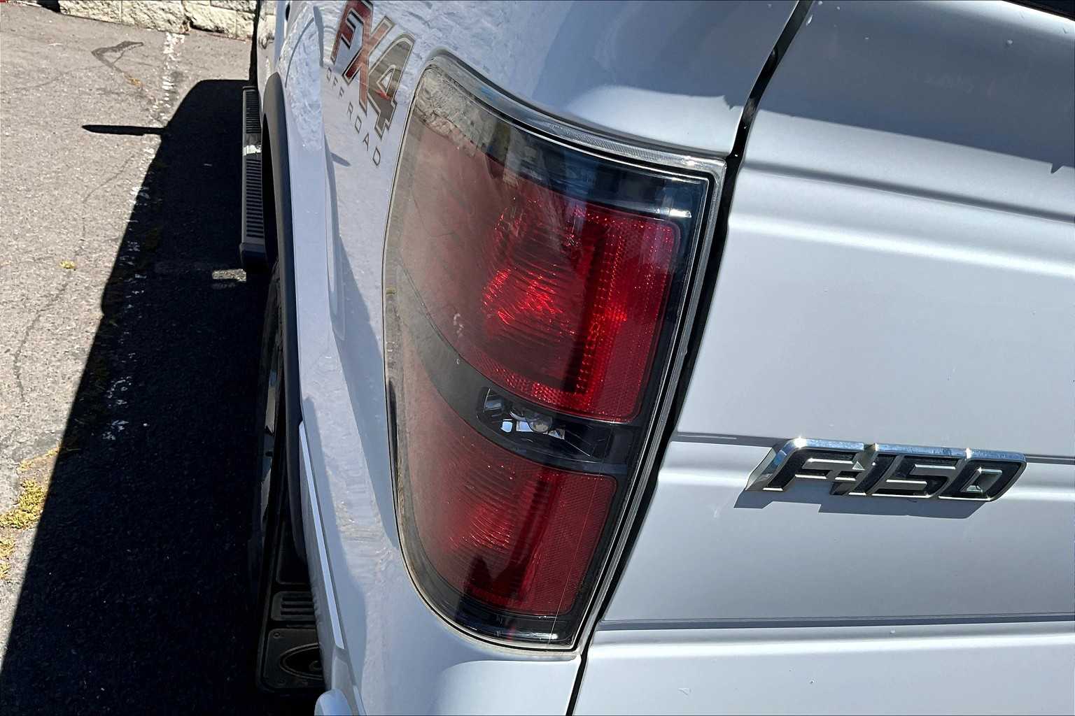 Thumbnail: 2014 Ford F-150 - 32