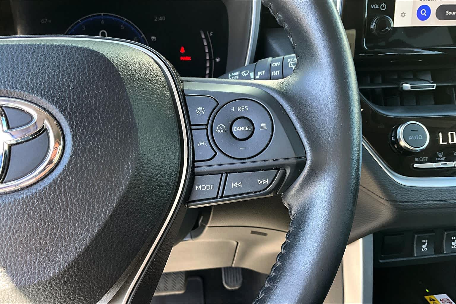 2023 Toyota Corolla Cross XLE 25