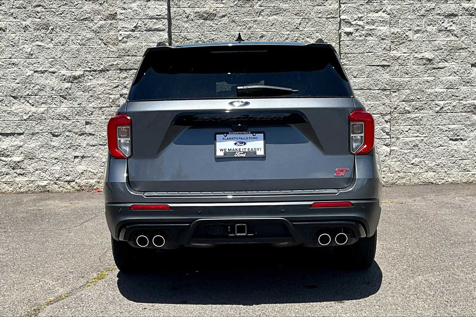 Thumbnail: 2023 Ford Explorer - 5