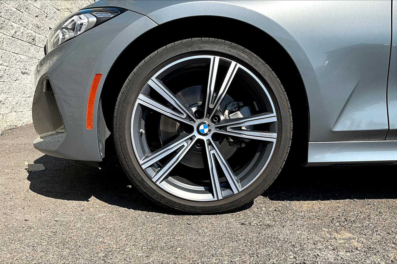 Thumbnail: 2023 BMW 3 Series - 8