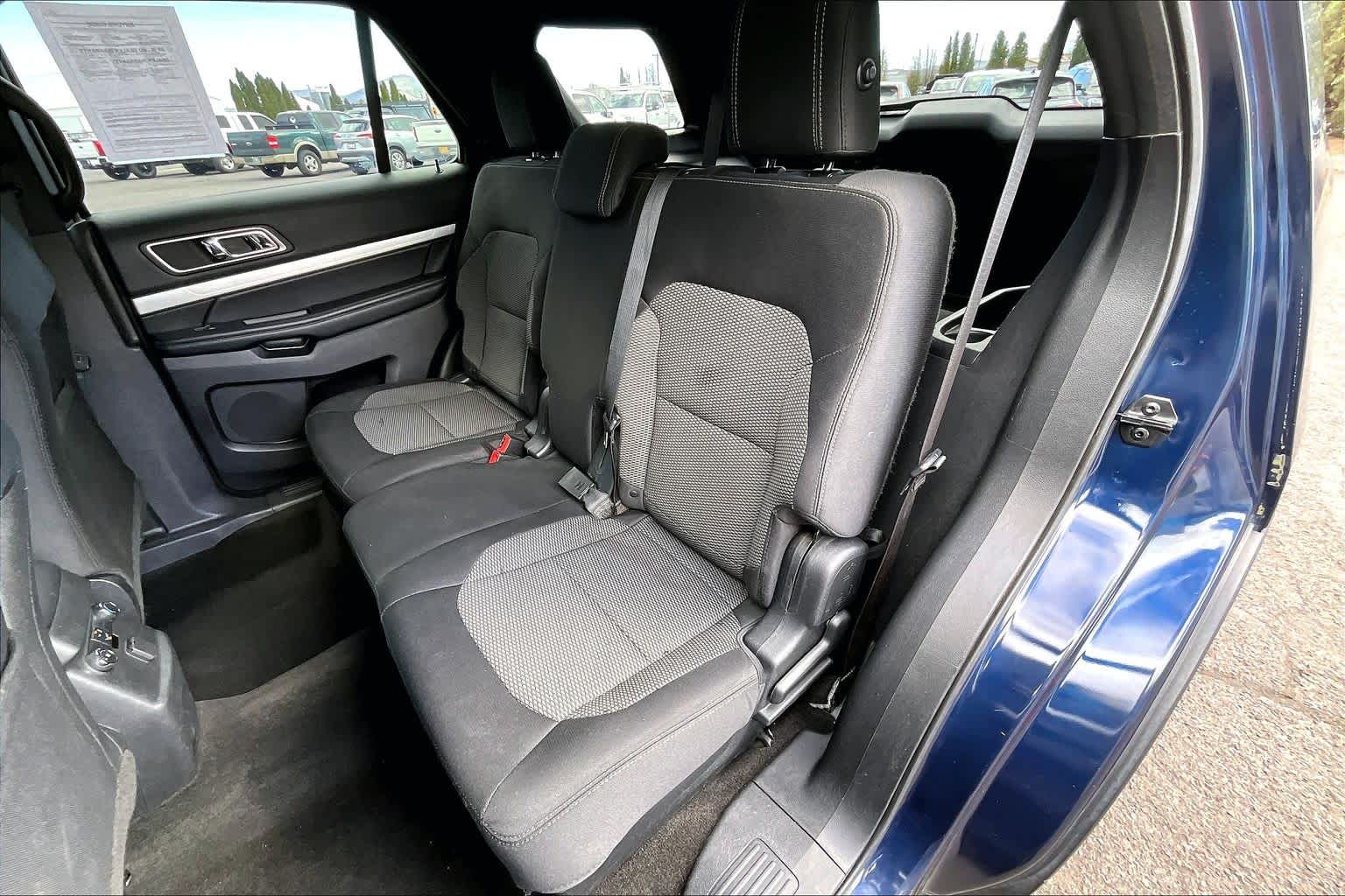 Thumbnail: 2016 Ford Explorer - 29