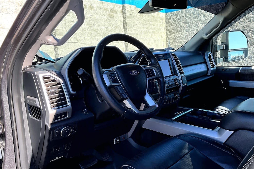 Used 2017 Ford F-450 Lariat Truck Crew Cab