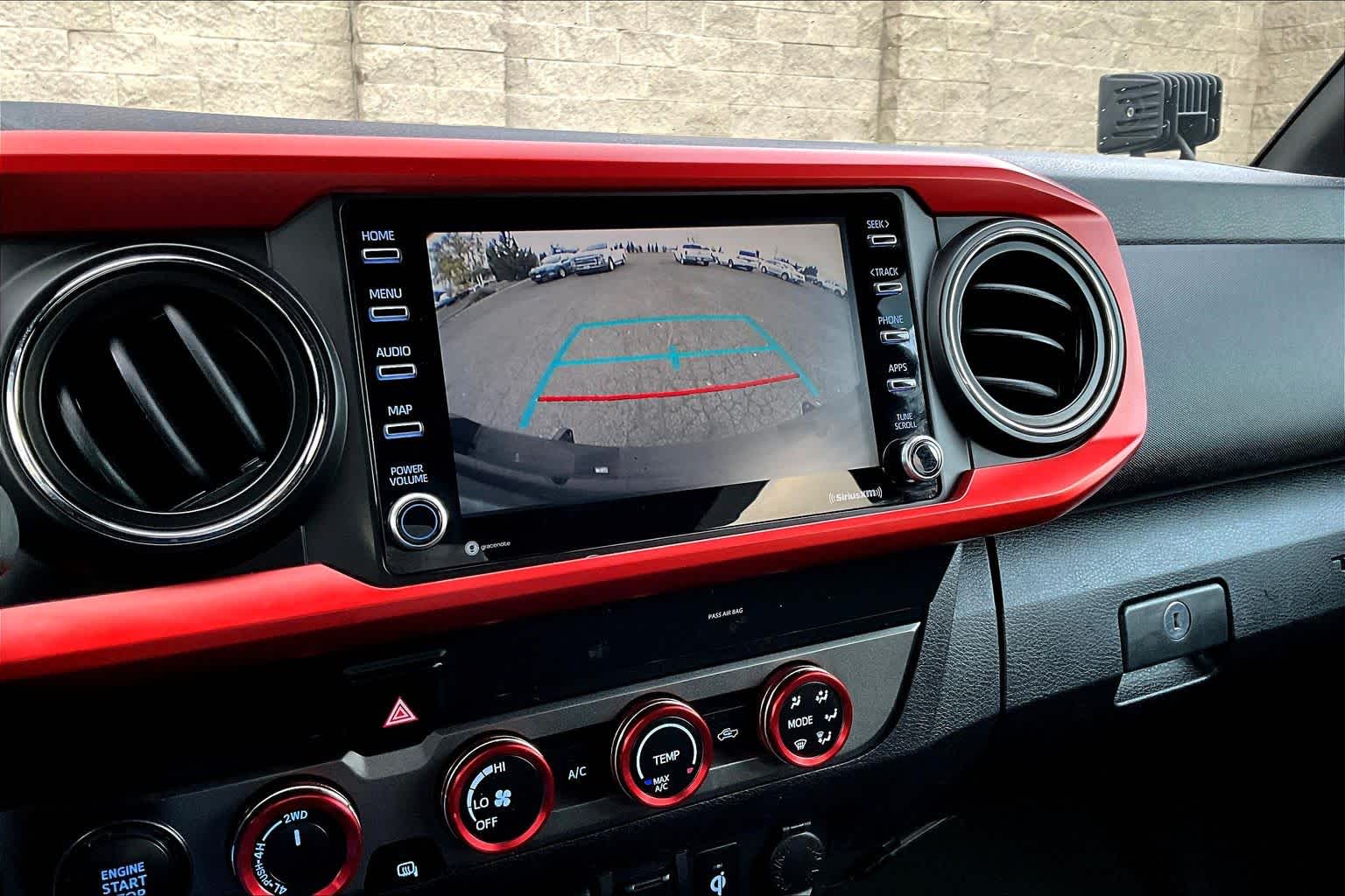 Thumbnail: 2020 Toyota Tacoma - 26