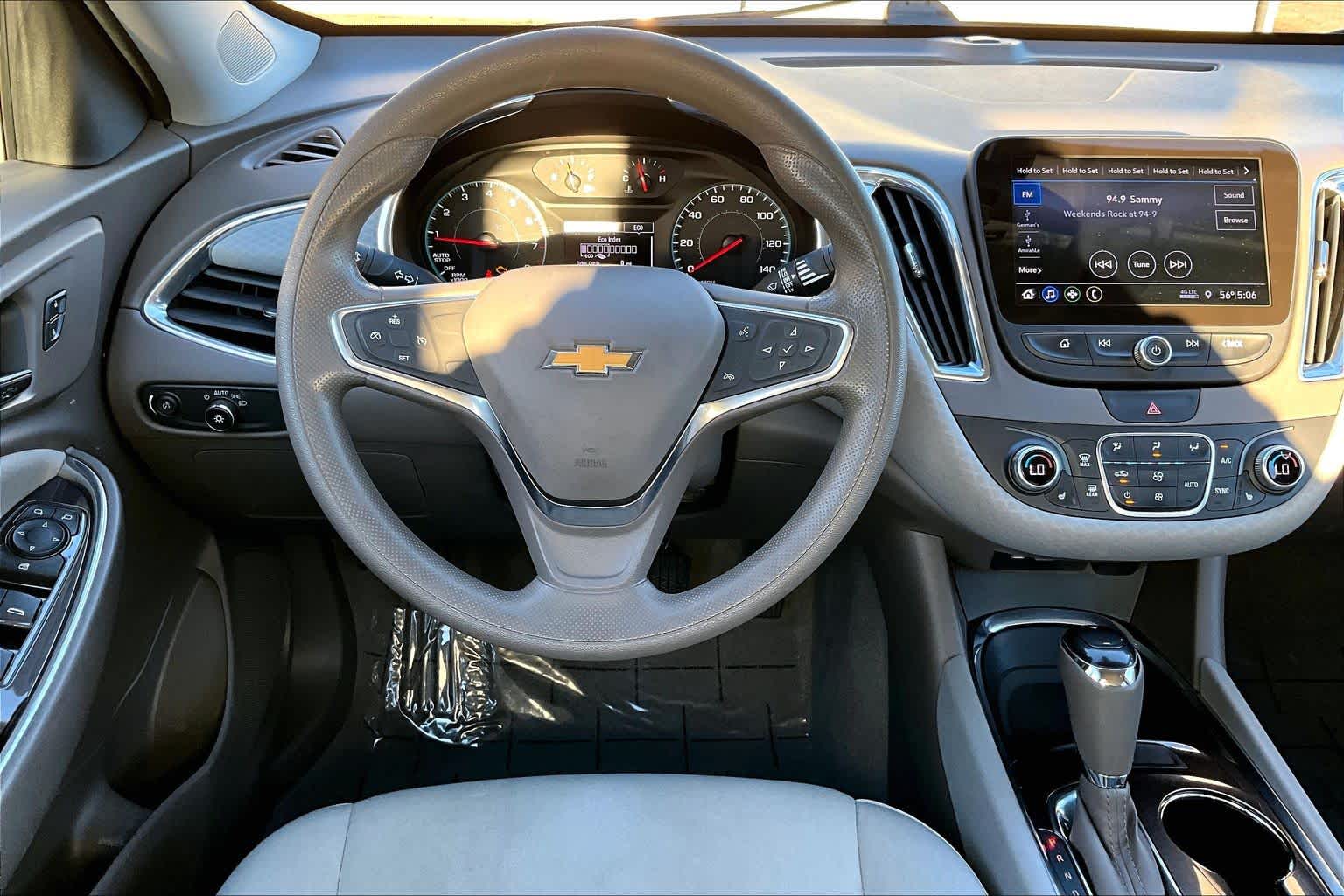 Thumbnail: 2019 Chevrolet Malibu - 14