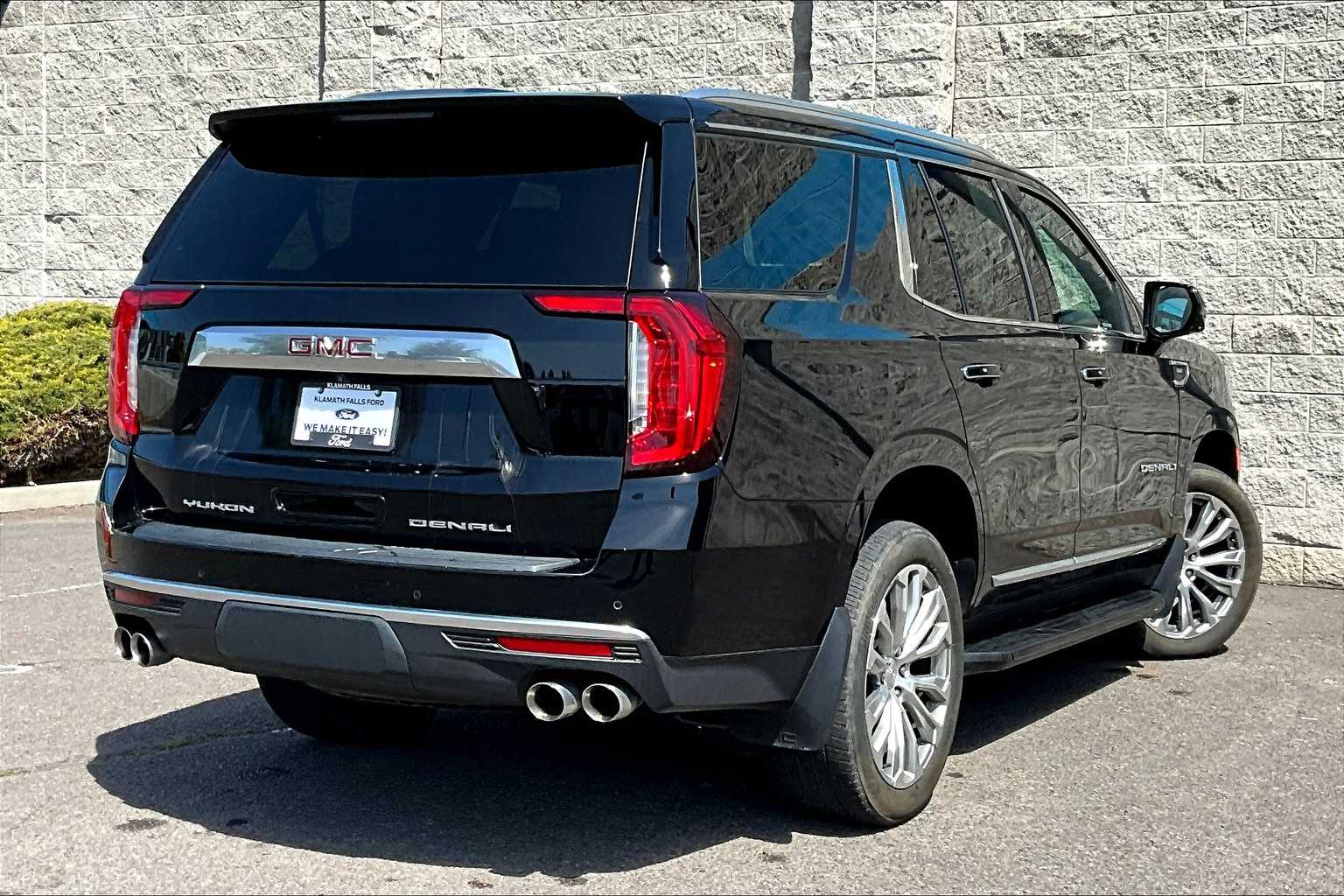 Thumbnail: 2022 GMC Yukon - 22