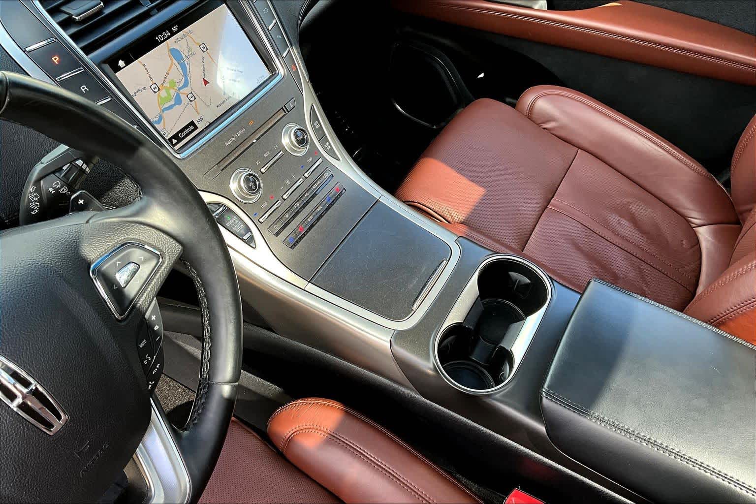 Thumbnail: 2016 Lincoln MKX - 16