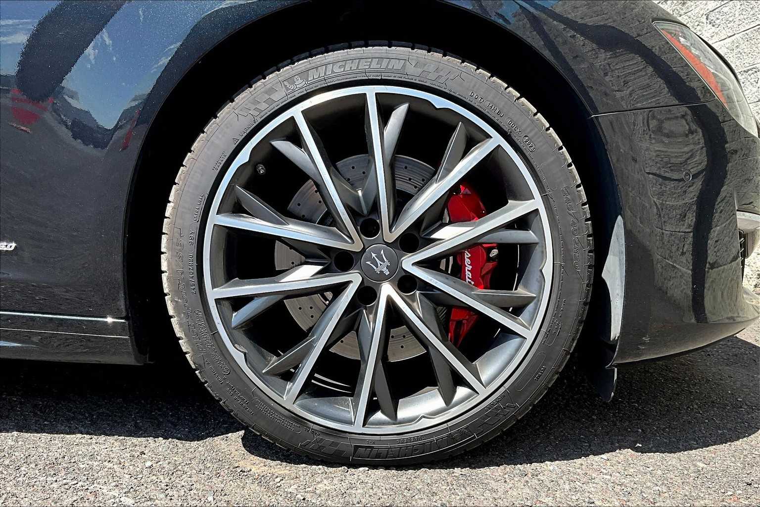 Thumbnail: 2019 Maserati Ghibli - 34