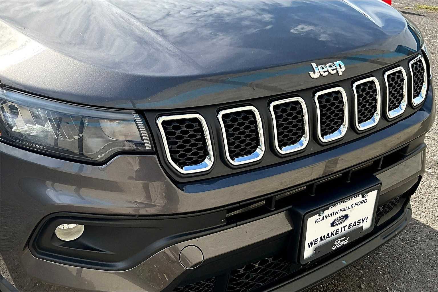 Thumbnail: 2024 Jeep Compass - 33