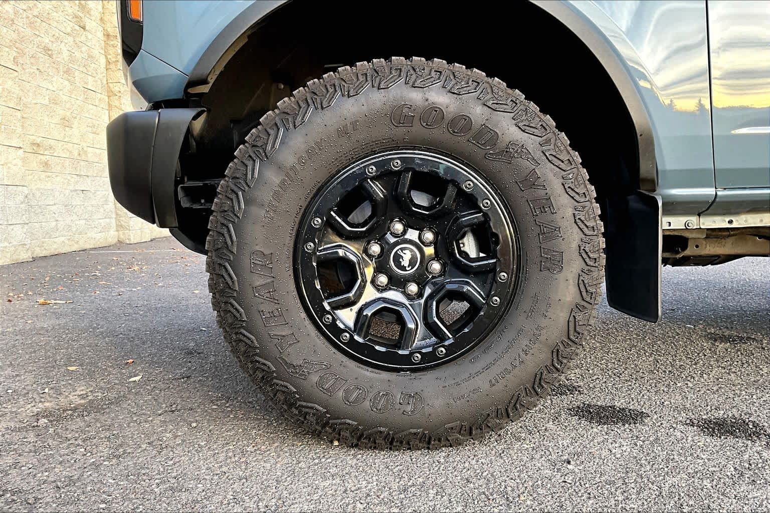 Thumbnail: 2023 Ford Bronco - 8