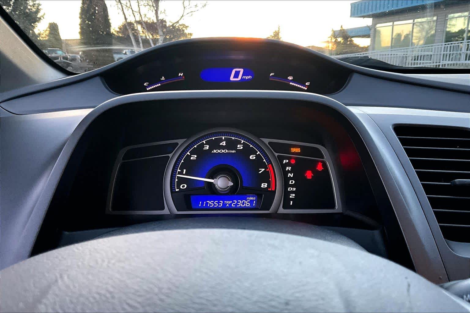 Thumbnail: 2011 Honda Civic - 16