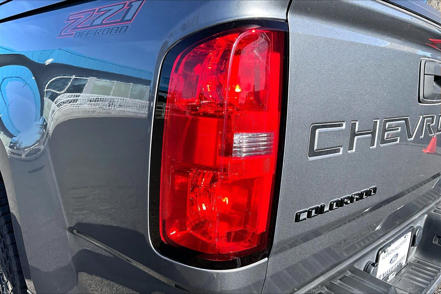 Thumbnail: 2021 Chevrolet Colorado - 32