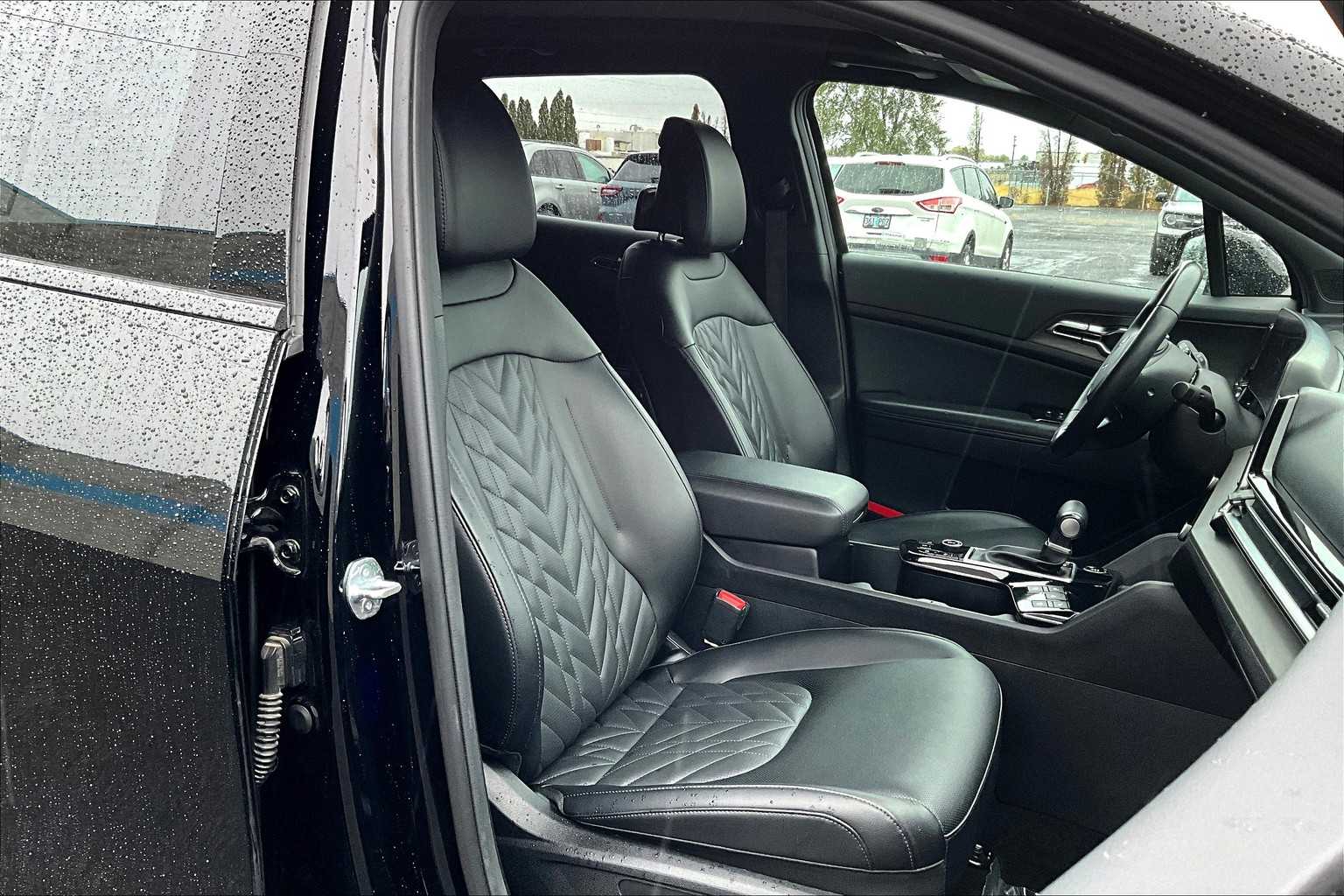 Thumbnail: 2024 Kia Sportage - 13