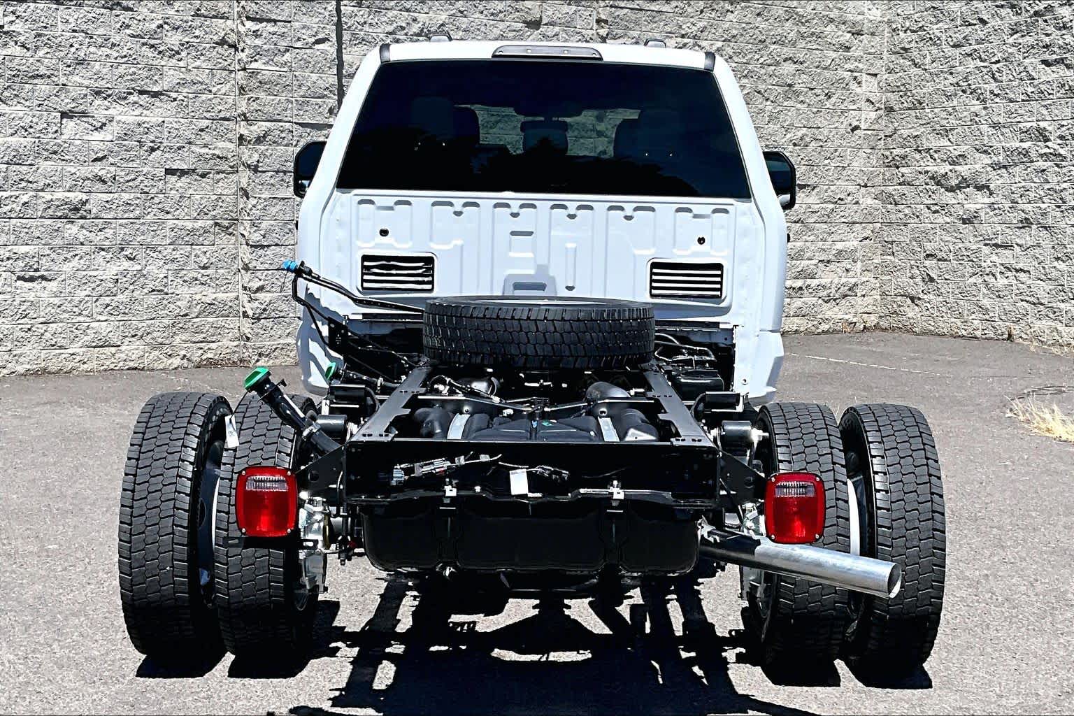 Thumbnail: 2026 Ford F-550 - 5