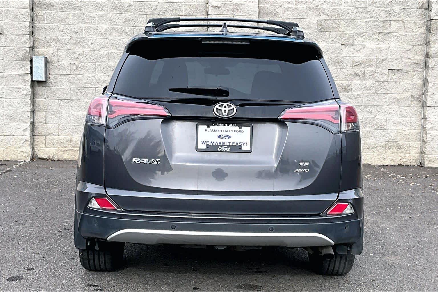 Thumbnail: 2016 Toyota RAV4 - 5