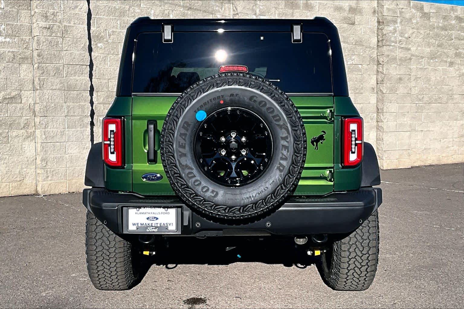 Thumbnail: 2025 Ford Bronco - 5