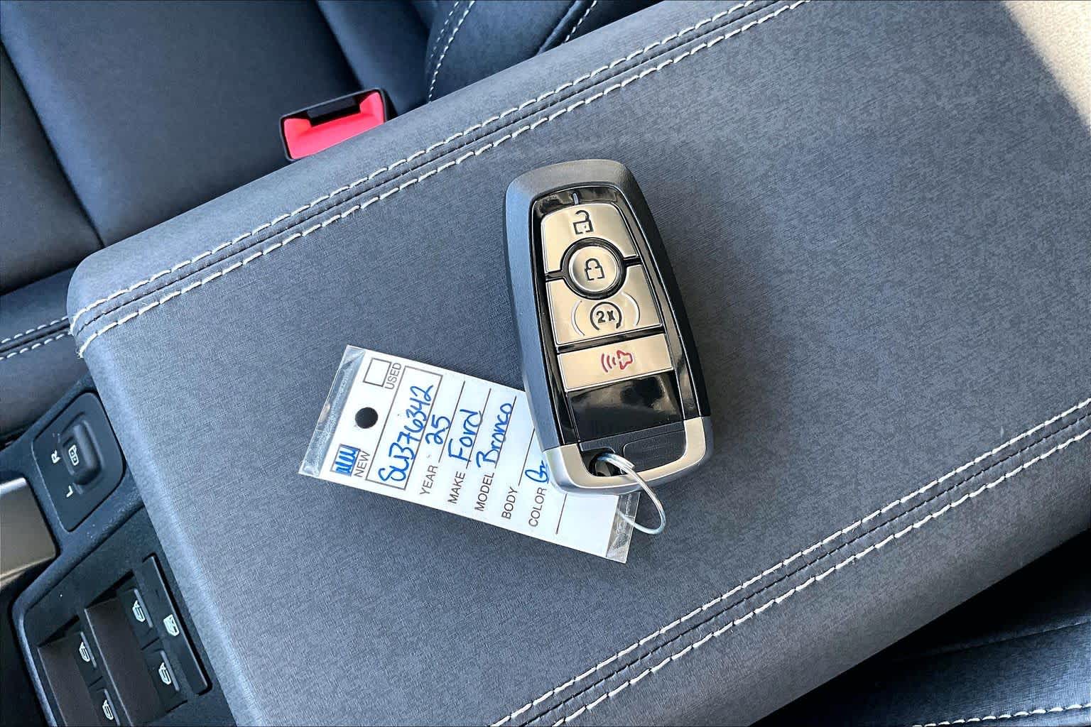 Thumbnail: 2025 Ford Bronco - 20