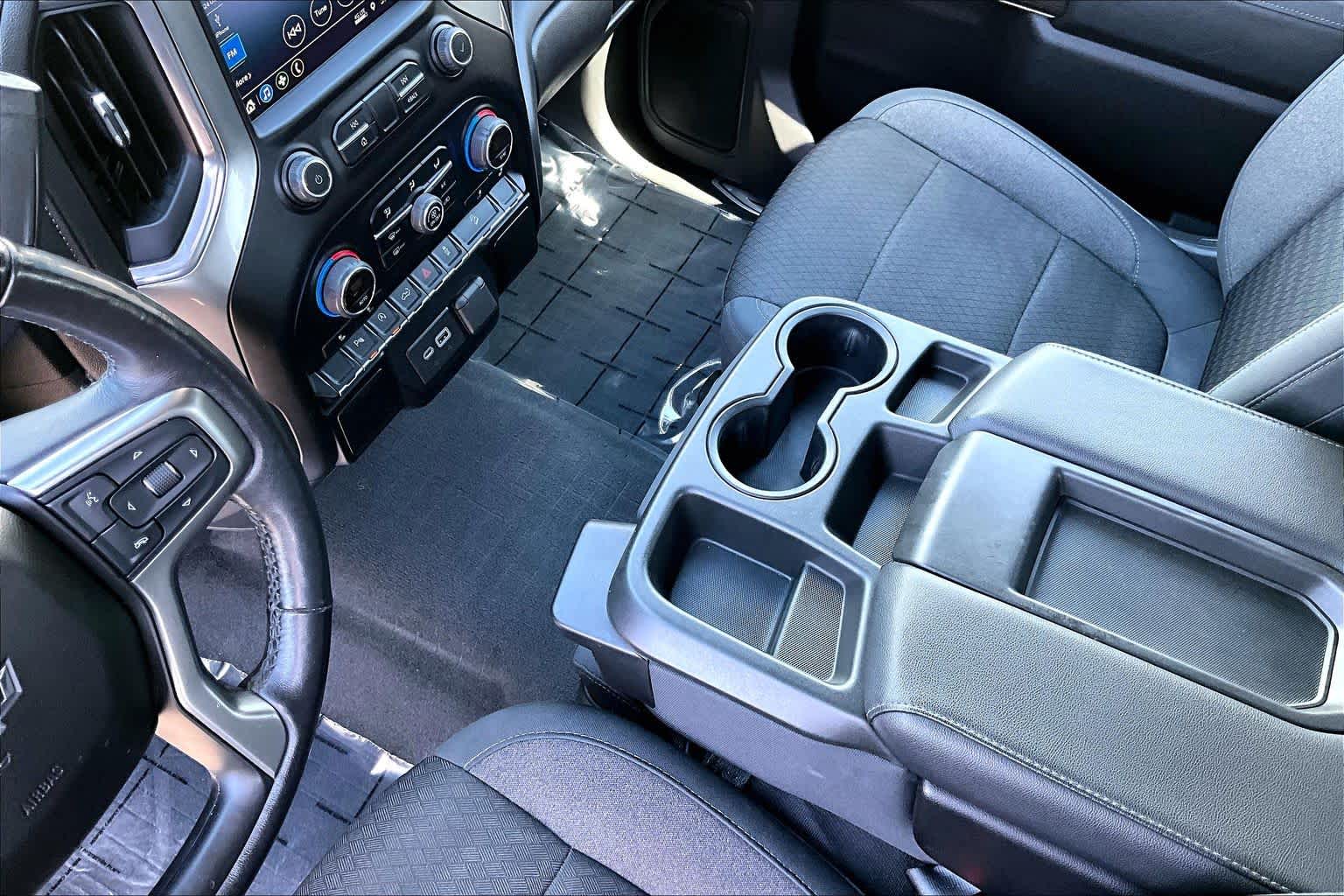 Thumbnail: 2019 Chevrolet Silverado 1500 - 16