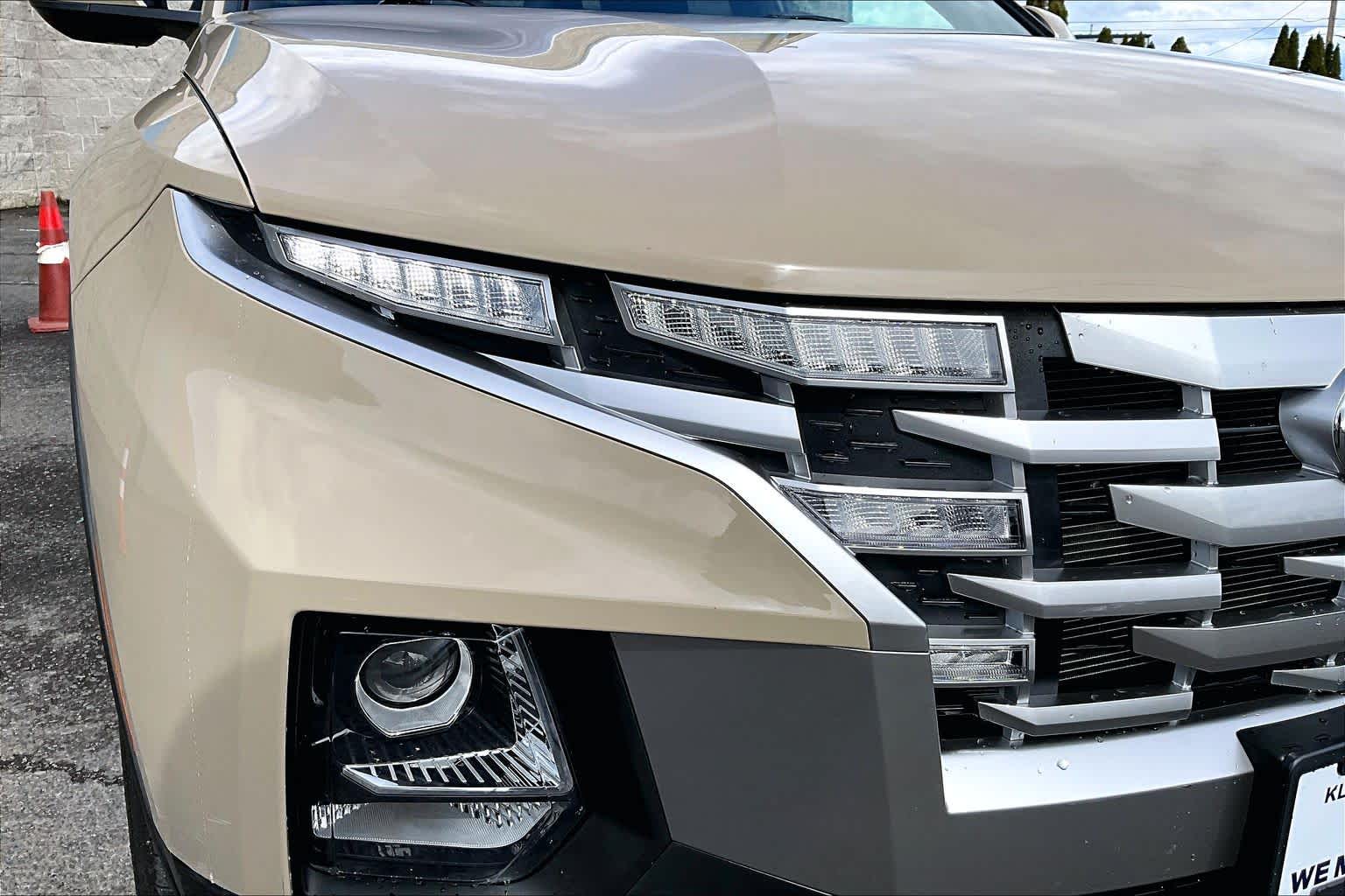 Thumbnail: 2023 Hyundai Santa Cruz - 31