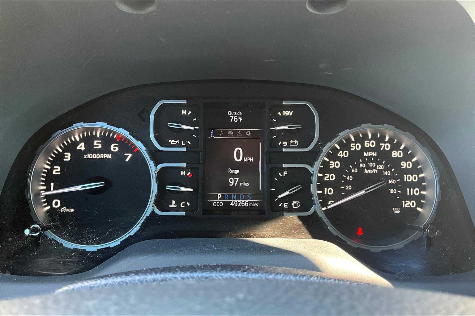 Thumbnail: 2020 Toyota Tundra - 17