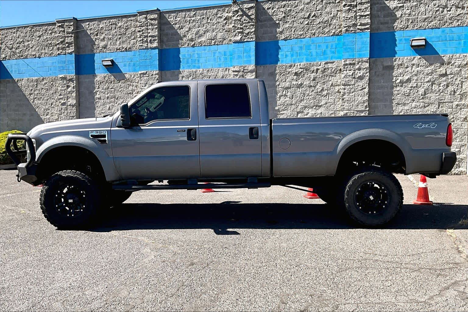 Thumbnail: 2009 Ford F-350 - 3