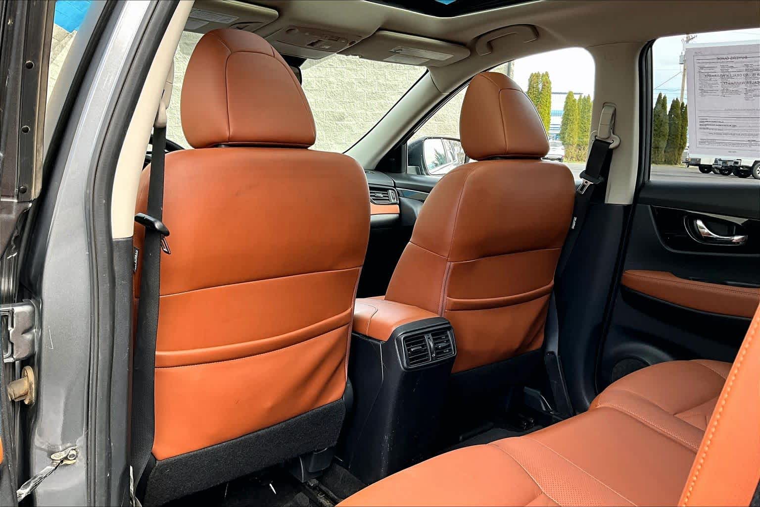 Thumbnail: 2018 Nissan Rogue - 12